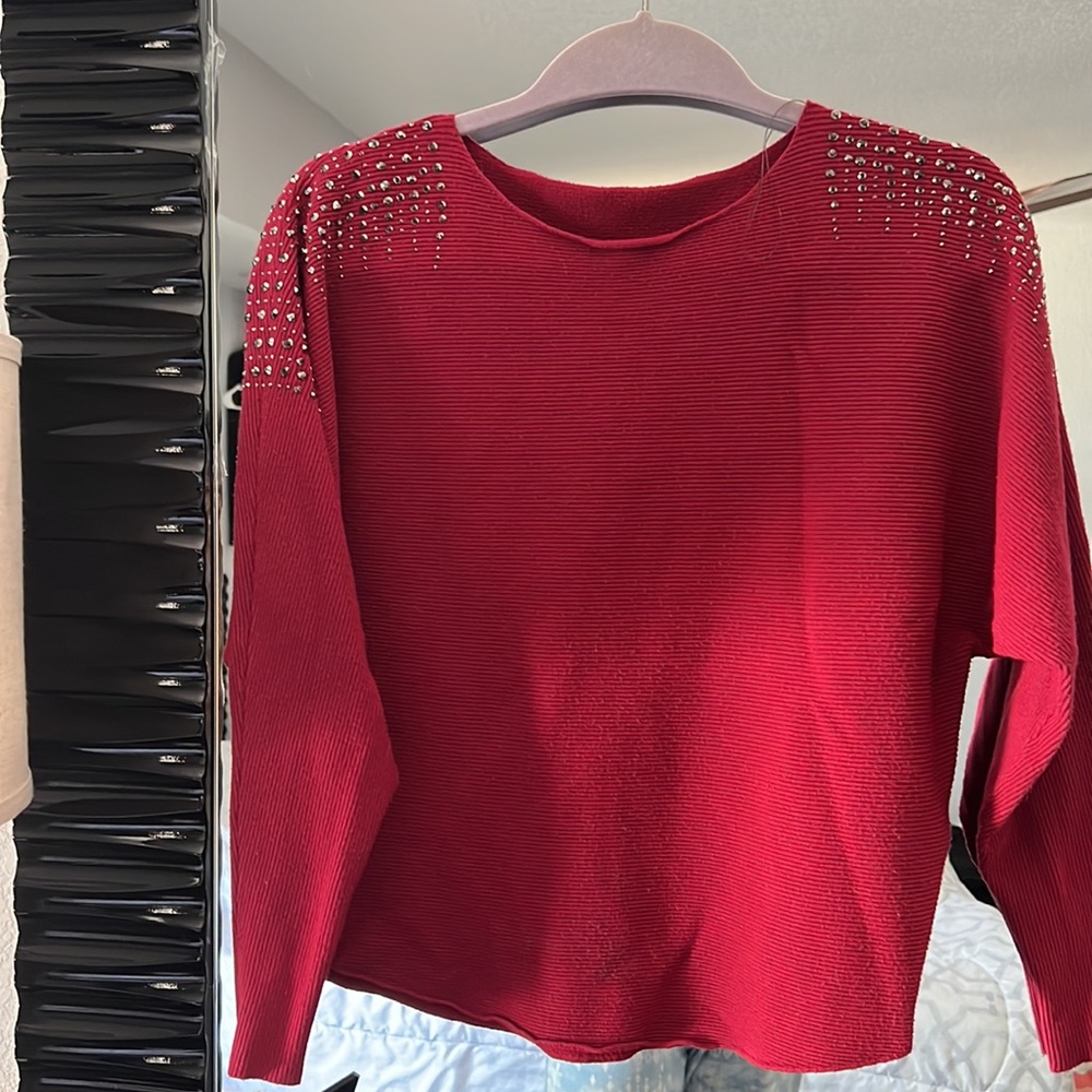 Sweatshirt - Picture 3 of 3